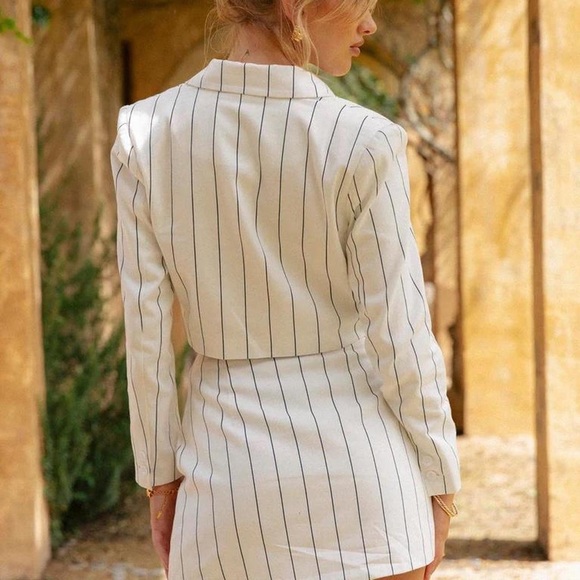 JAGGER & STONE EVANGELISTA PINSTRIPE BLAZER WHITE SIZE 8/ US 4 - Picture 3 of 4